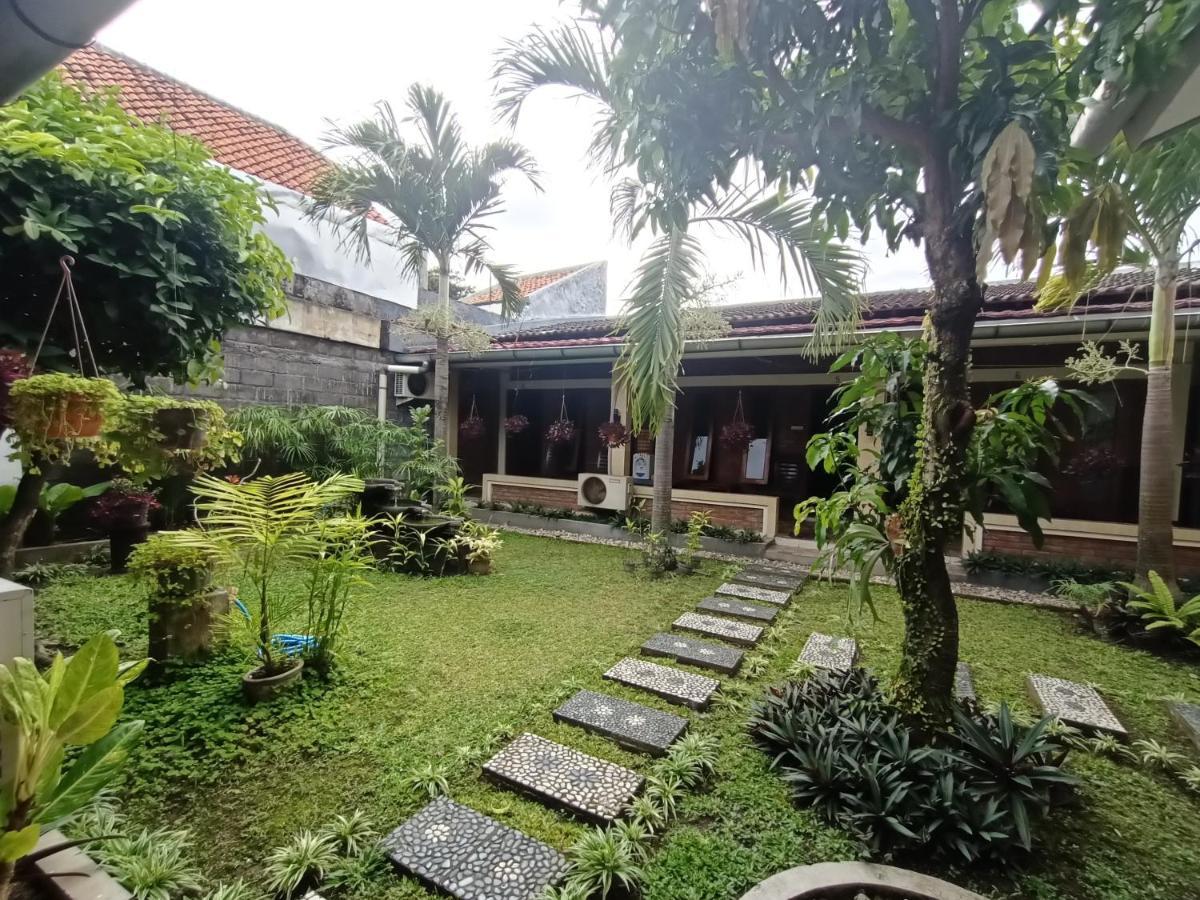 Rumah Kami Guest House Yogyakarta Bagian luar foto